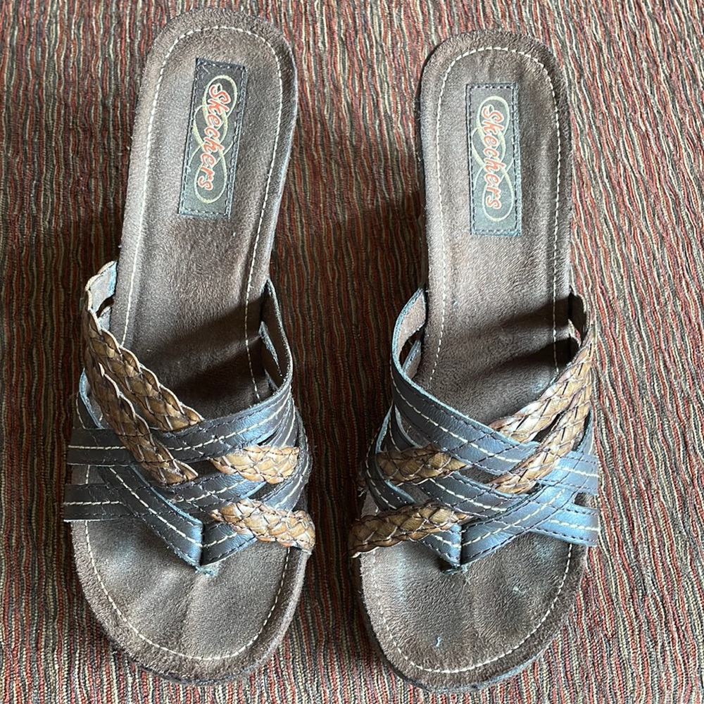 Skechers Women’s Brown Slide On Heeled Sandals. Good Condition. Size 8. - Picture 2 of 13
